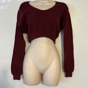 Hollister size XXS cropped marrón color sweater